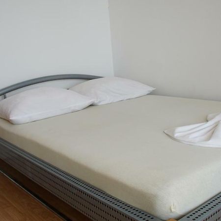 Apartmani Sipic , Bilo - Primosten Luaran gambar