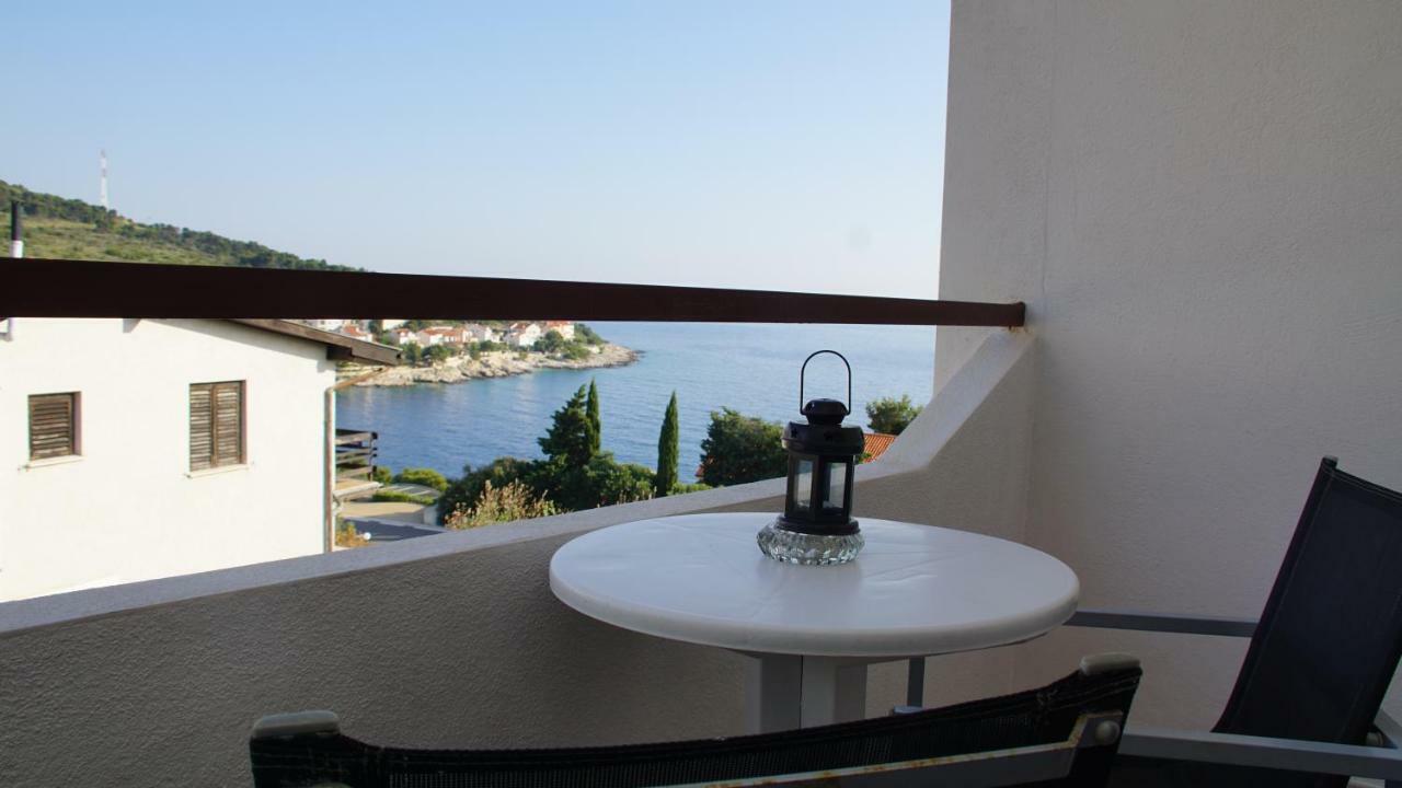 Apartmani Sipic , Bilo - Primosten Luaran gambar