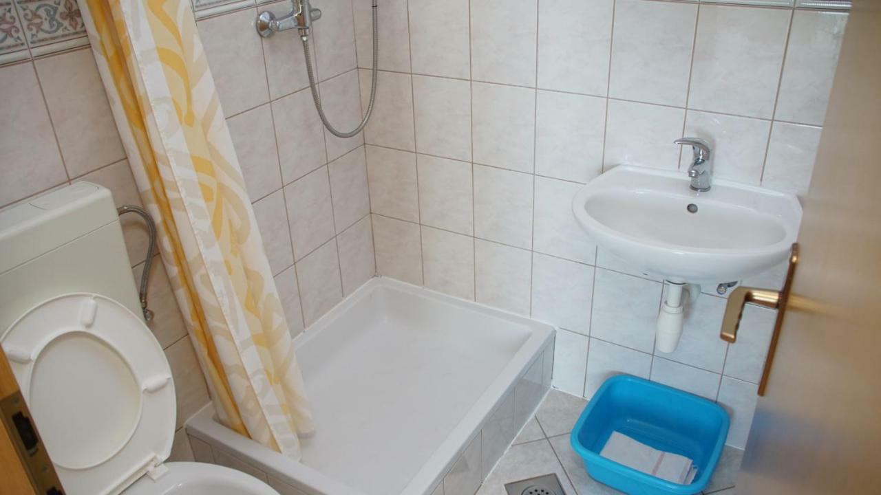Apartmani Sipic , Bilo - Primosten Luaran gambar
