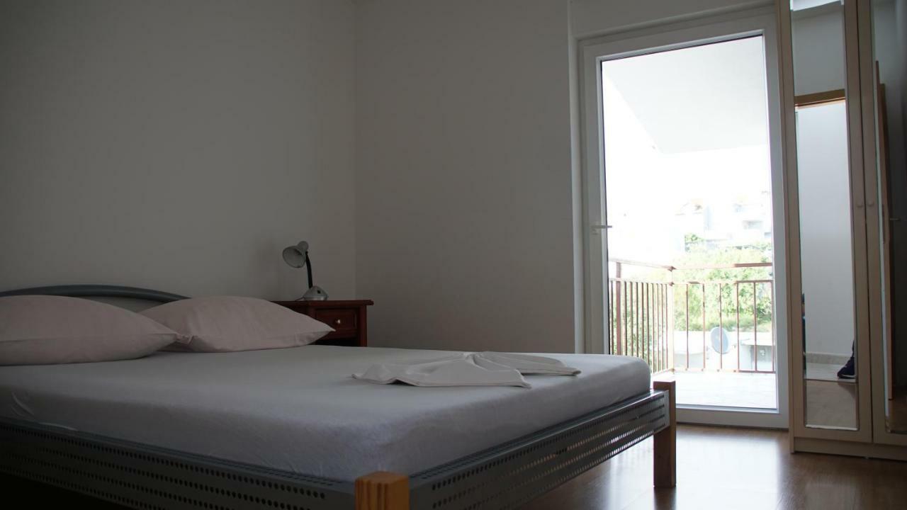 Apartmani Sipic , Bilo - Primosten Luaran gambar