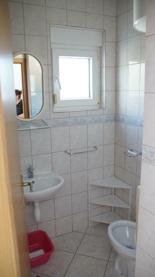 Apartmani Sipic , Bilo - Primosten Luaran gambar