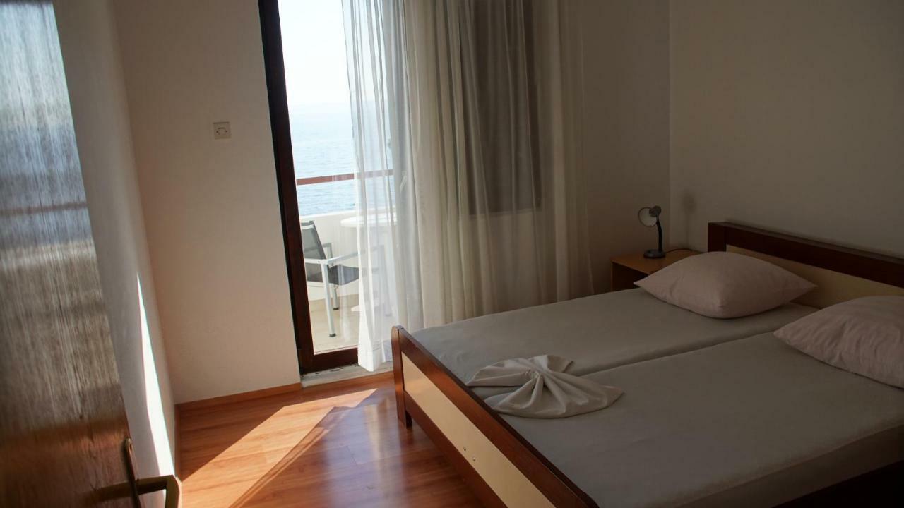 Apartmani Sipic , Bilo - Primosten Luaran gambar