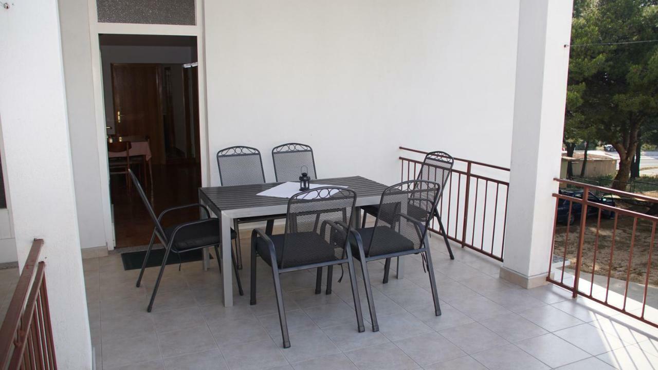 Apartmani Sipic , Bilo - Primosten Luaran gambar